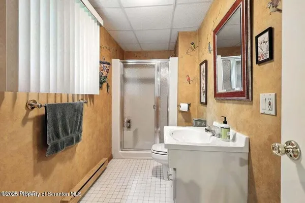 $479,000 | 57 Woodcrest Lane, Lake Ariel, PA 18436