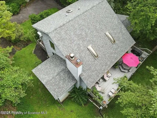 $479,000 | 57 Woodcrest Lane, Lake Ariel, PA 18436