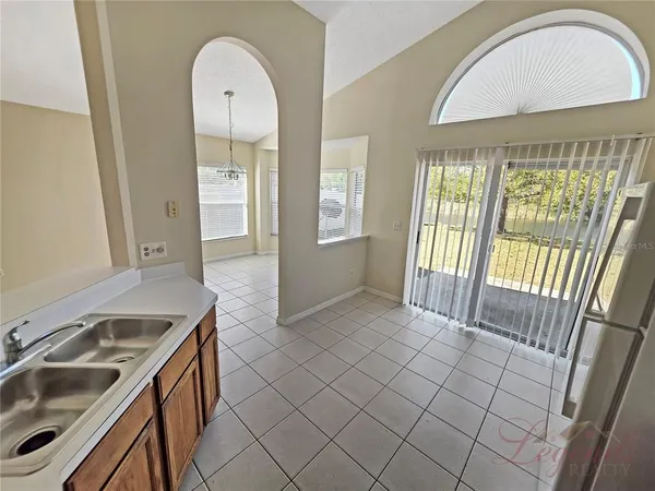 $2,195 | 1612 Slash Pine Place, Oviedo, FL 32765