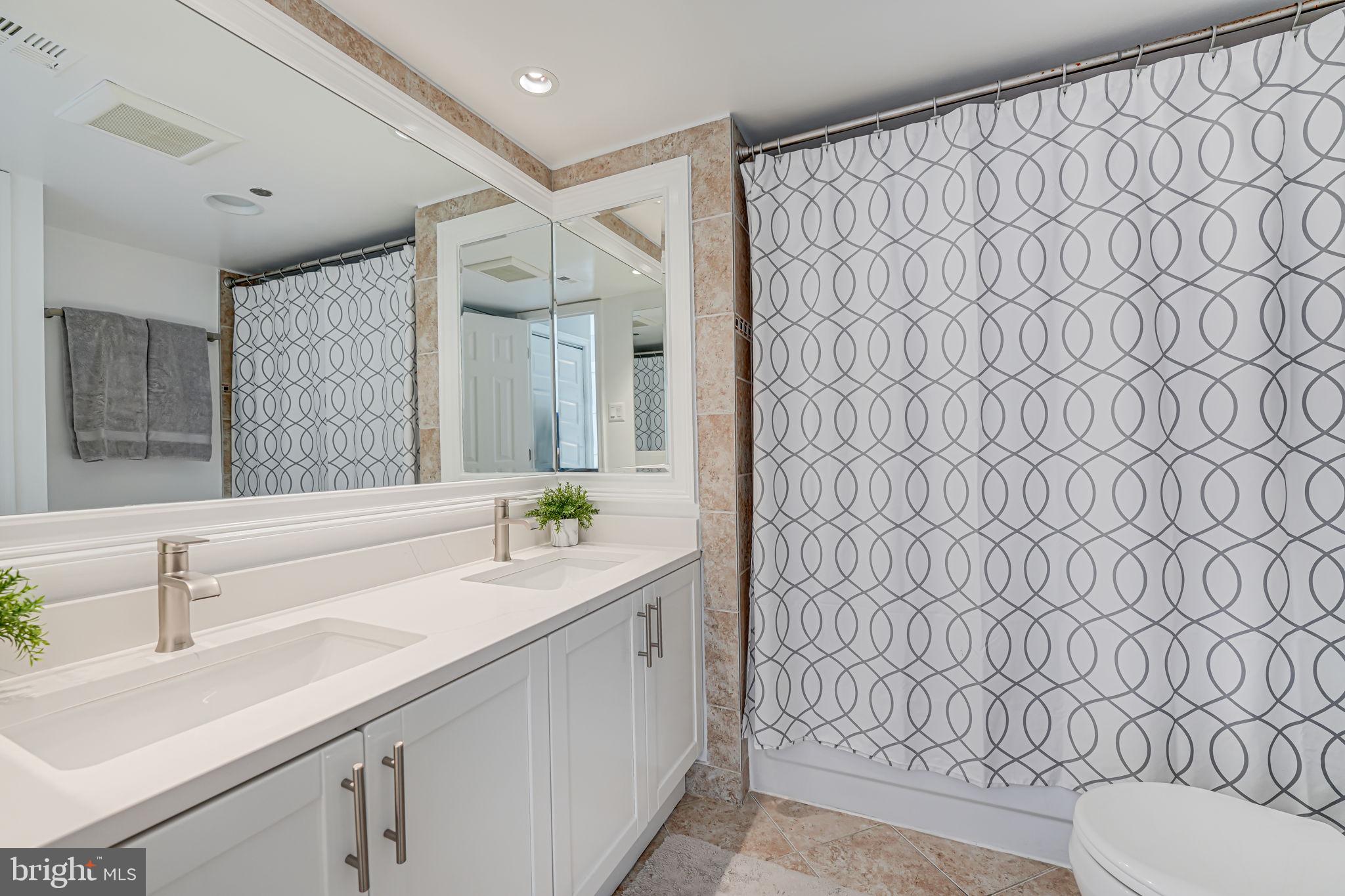 1301 North Courthouse Road, Unit 1808 Arlington, VA 22201 - Photo 36 of 57 Gallery Image 36