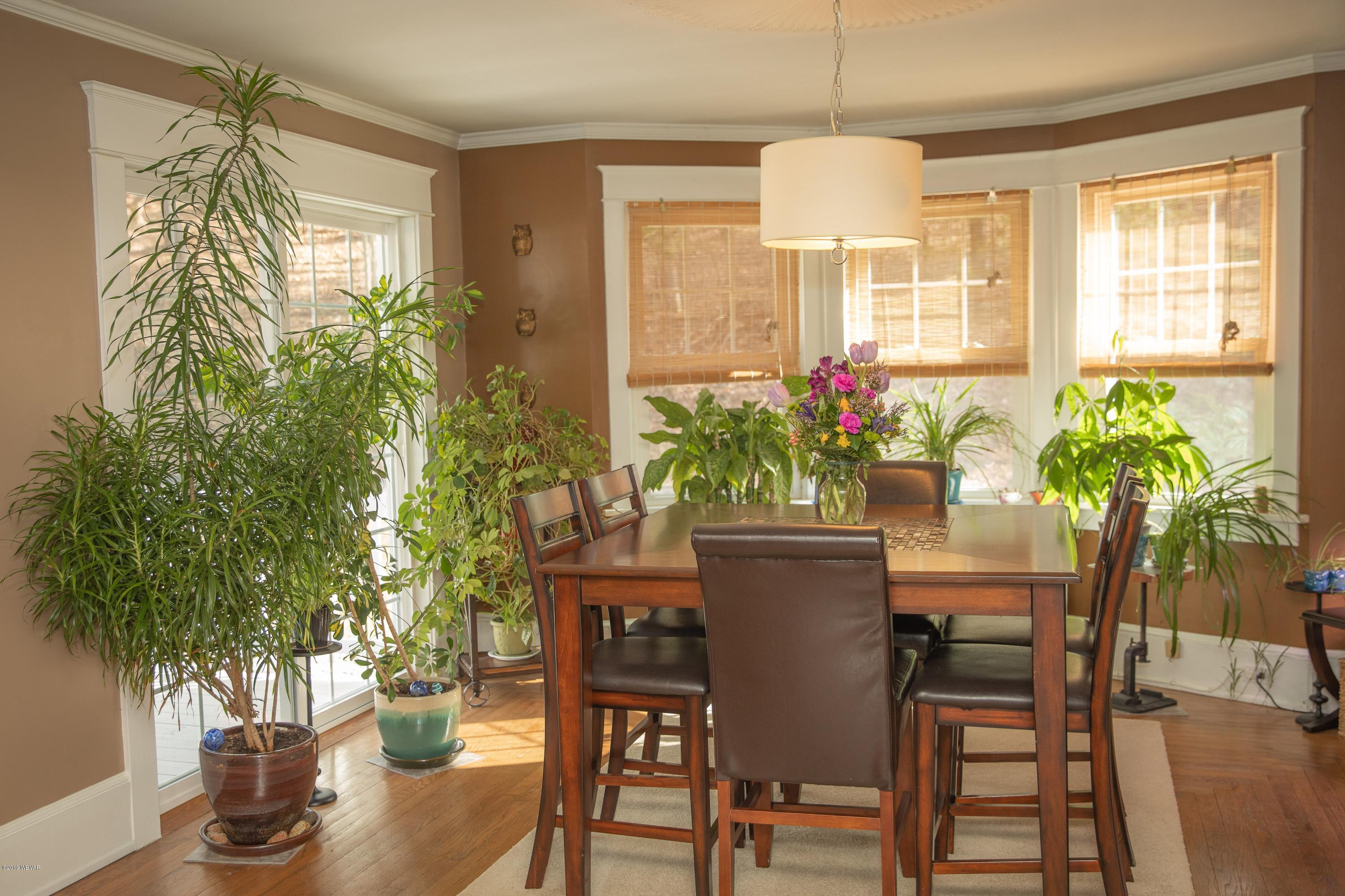 1820 Ravine Road Williamsport, PA 17701 - Photo 12 of 21 Dining Room 4