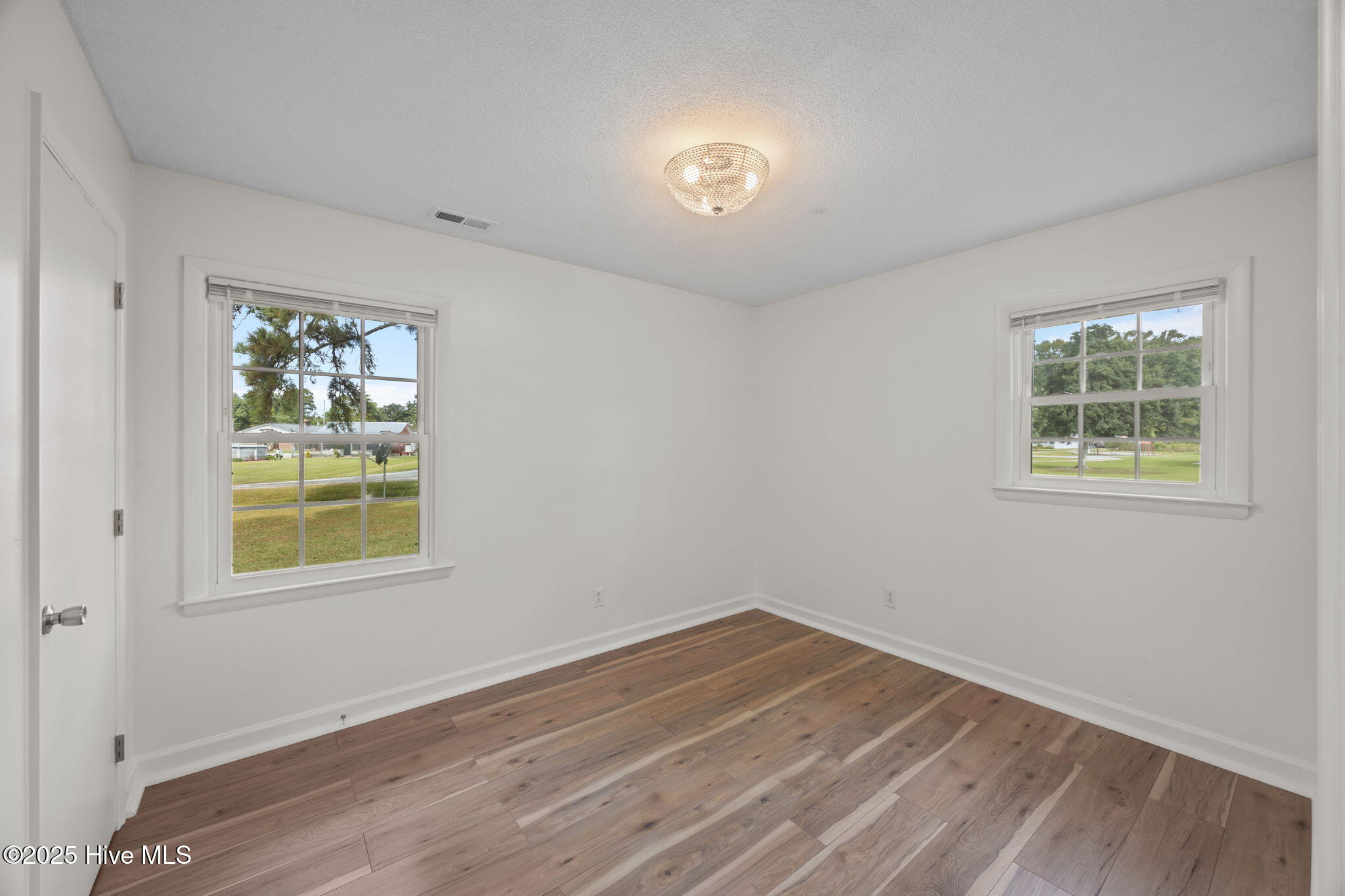 74 Cedar Road New Bern, NC 28560 - Photo 18 of 26 7-web-or-mls-0C0A8916