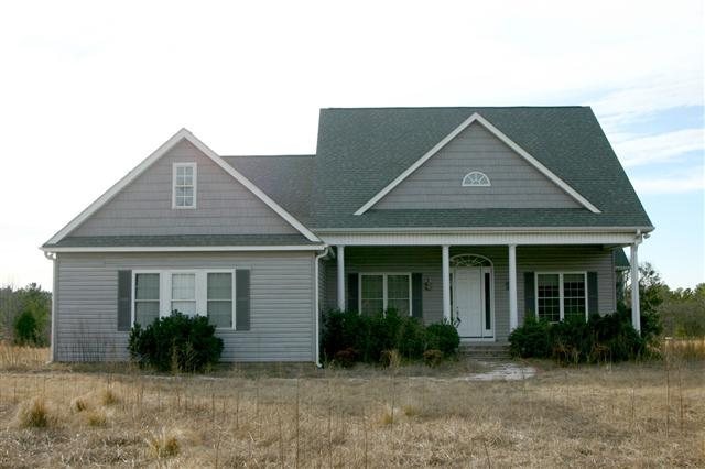 2304 Murdocksville Road West End, NC 27376 - Photo 1 of 21 Primary Photo
