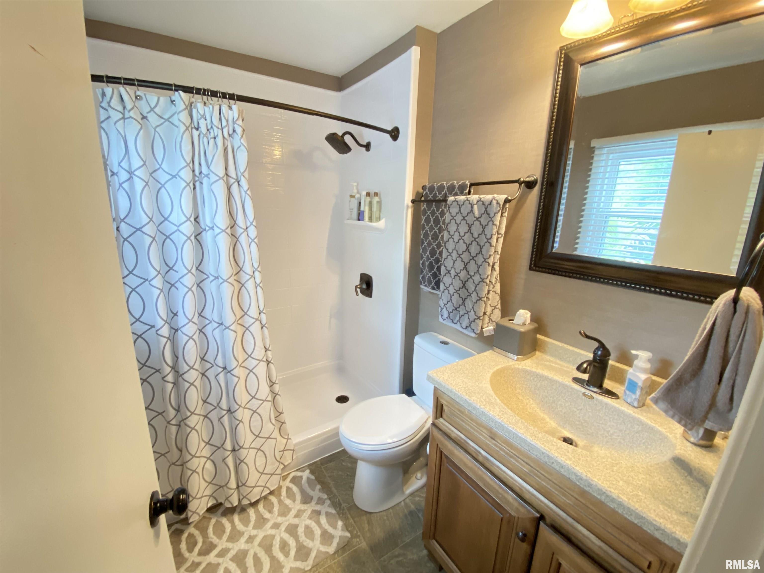 16 Archer Avenue Springfield, IL 62704 - Photo 10 of 23 Gallery Image 10