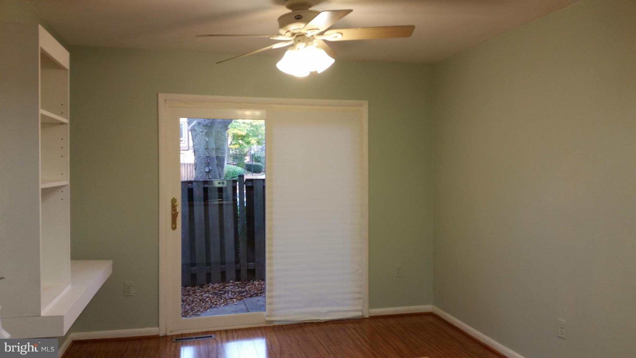 2835 Baneberry Court Baltimore, MD 21209 - Photo 6 of 27 Kitchen