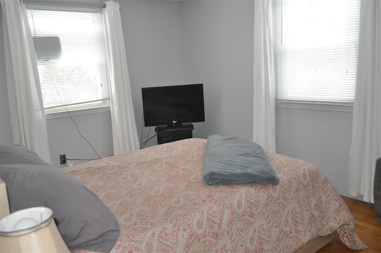 72 Hovey Road Londonderry, NH 03053 - Photo 20 of 30