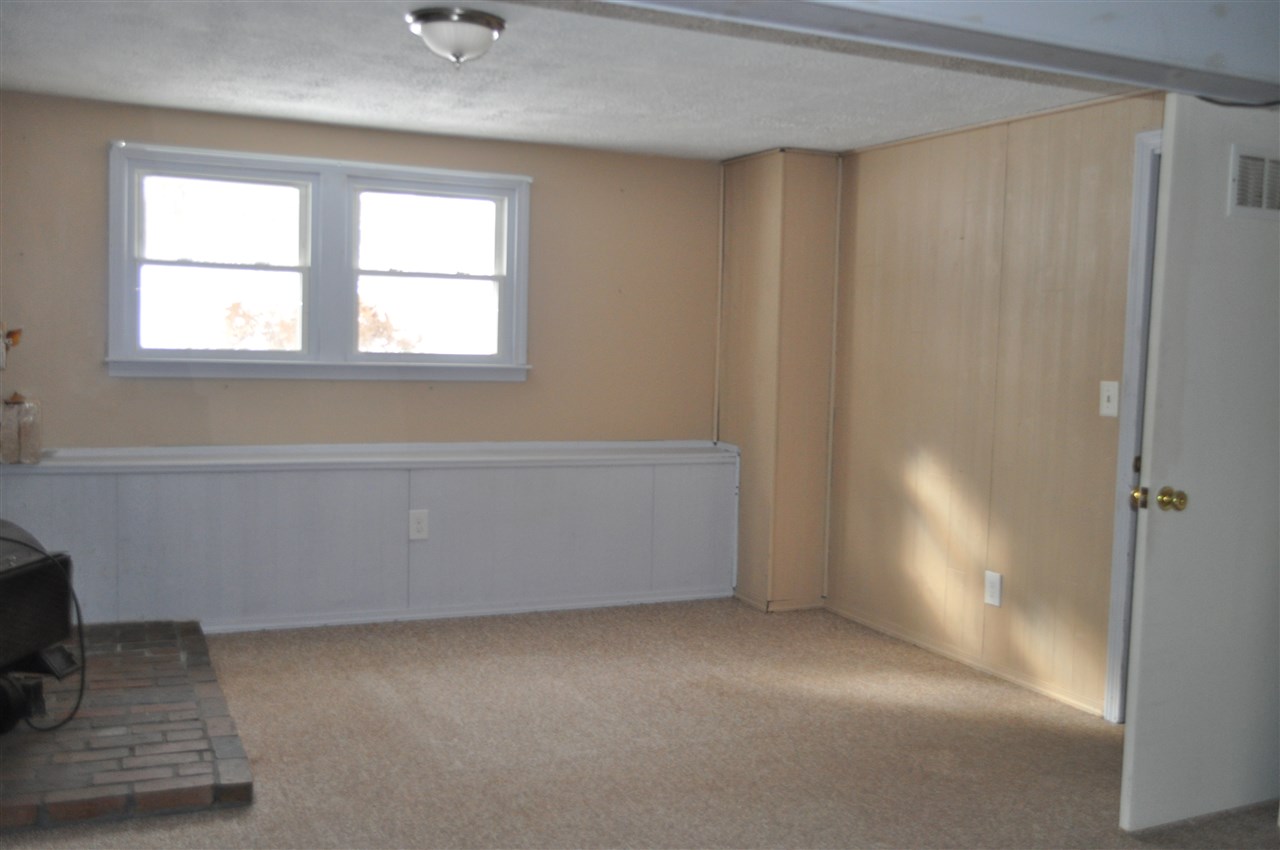 72 Hovey Road Londonderry, NH 03053 - Photo 26 of 30