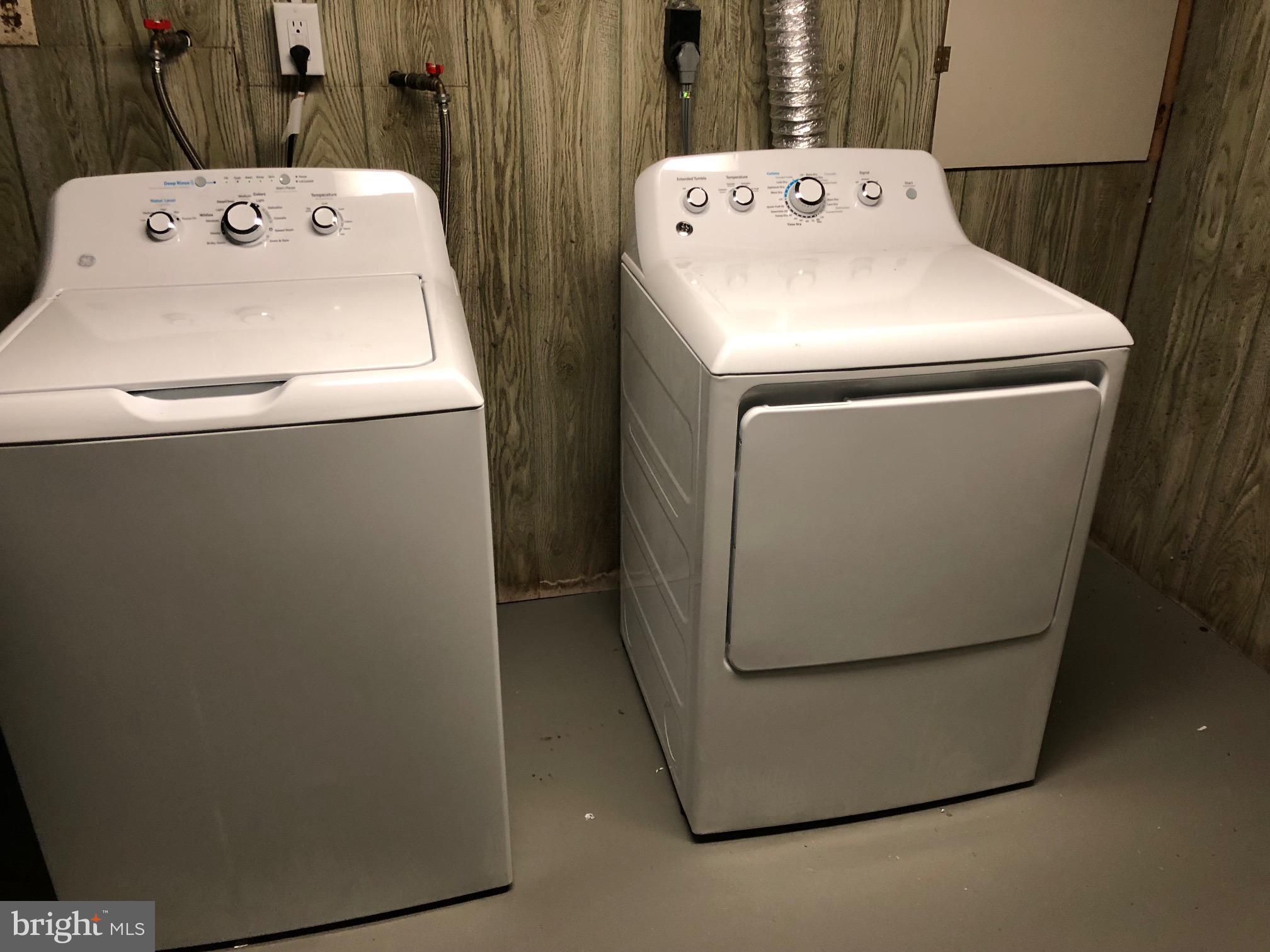 101 East Rose Valley Road Wallingford, PA 19086 - Photo 30 of 38 a utility room with dryer and washer
