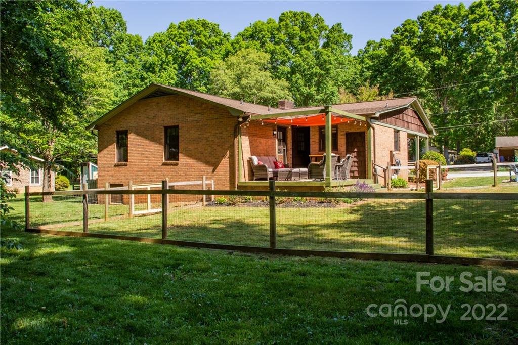 171 Orchard Road Statesville, NC 28677 - Photo 14 of 46 a front view of house with yard and green space
