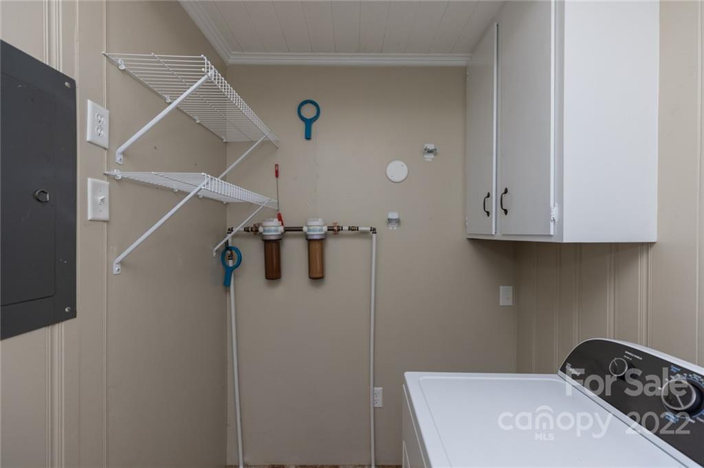 171 Orchard Road Statesville, NC 28677 - Photo 28 of 46 a bathroom with a sink and shower