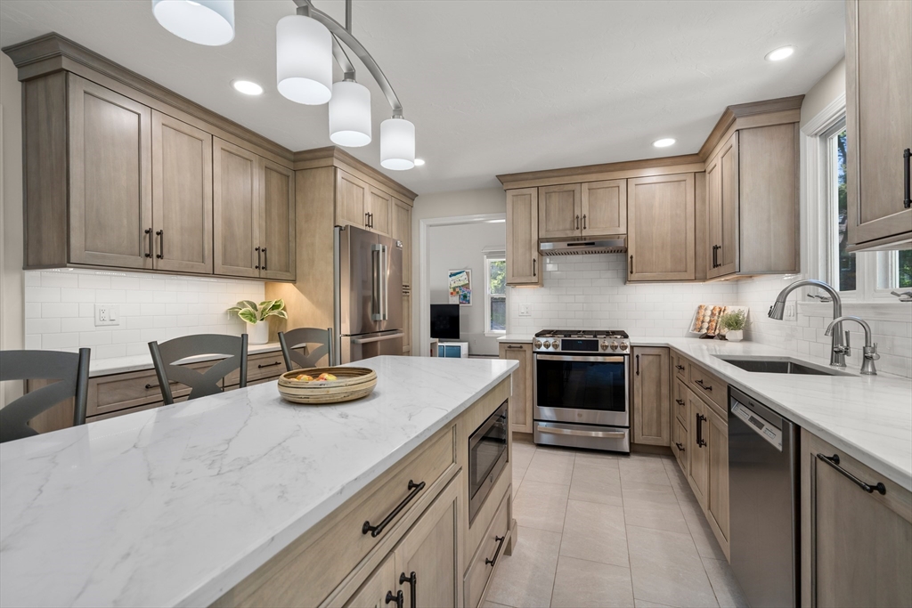 63 Pine Hill Road Southborough, MA 01772 - Photo 10 of 42