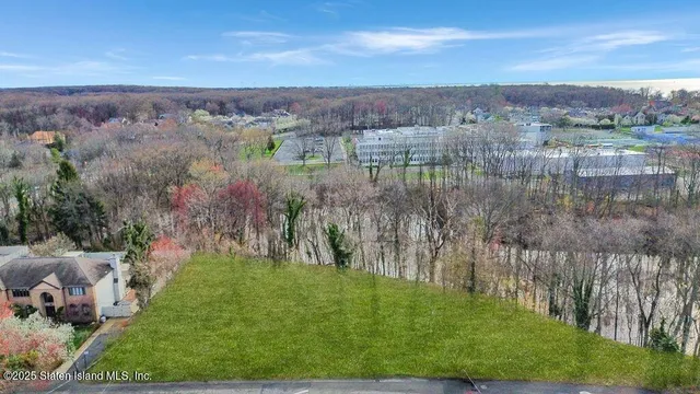 a view of a lush green field