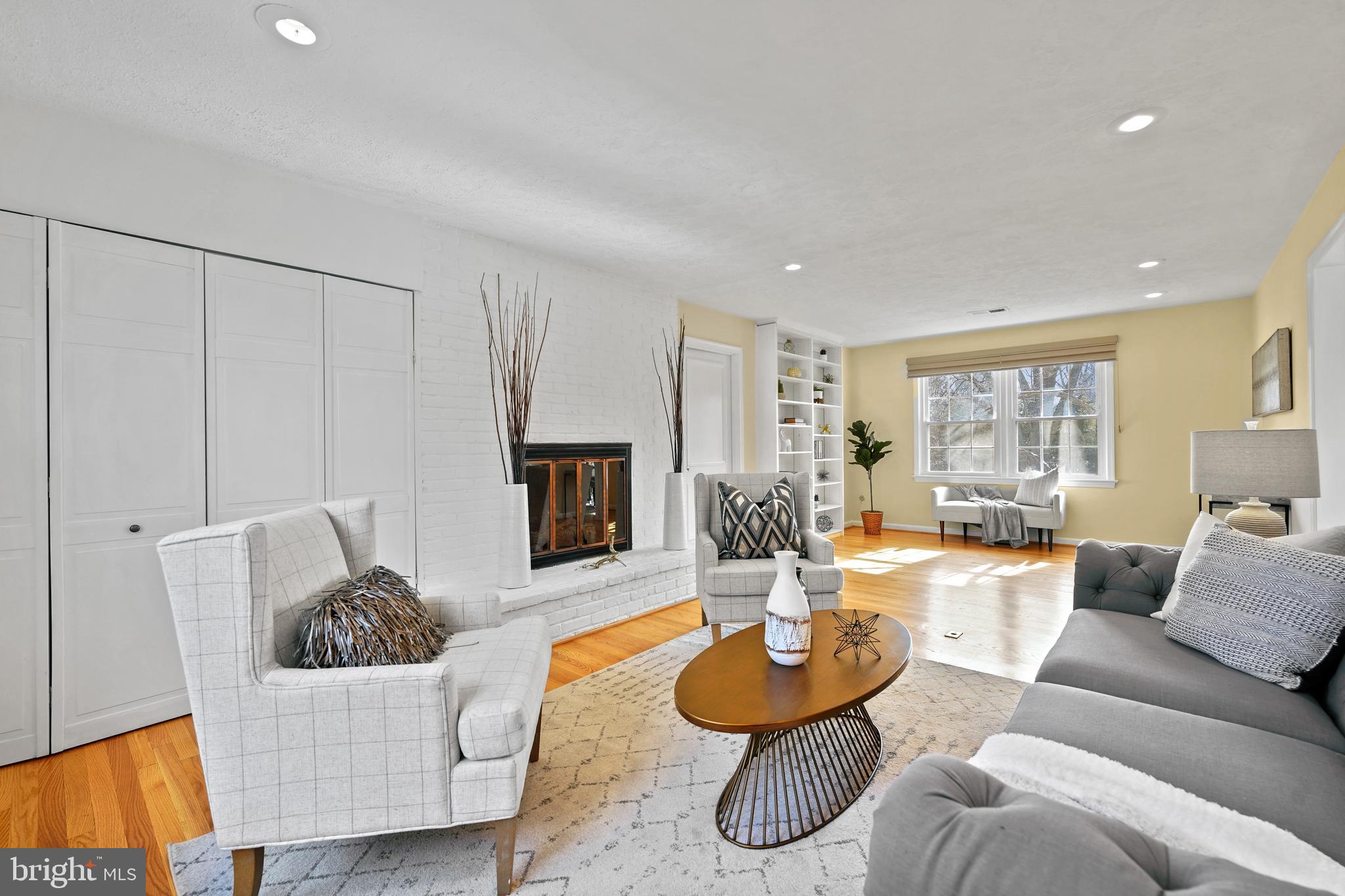 14400 Sandy Ridge Road Silver Spring, MD 20904 - Photo 18 of 62 Main Level Family Room