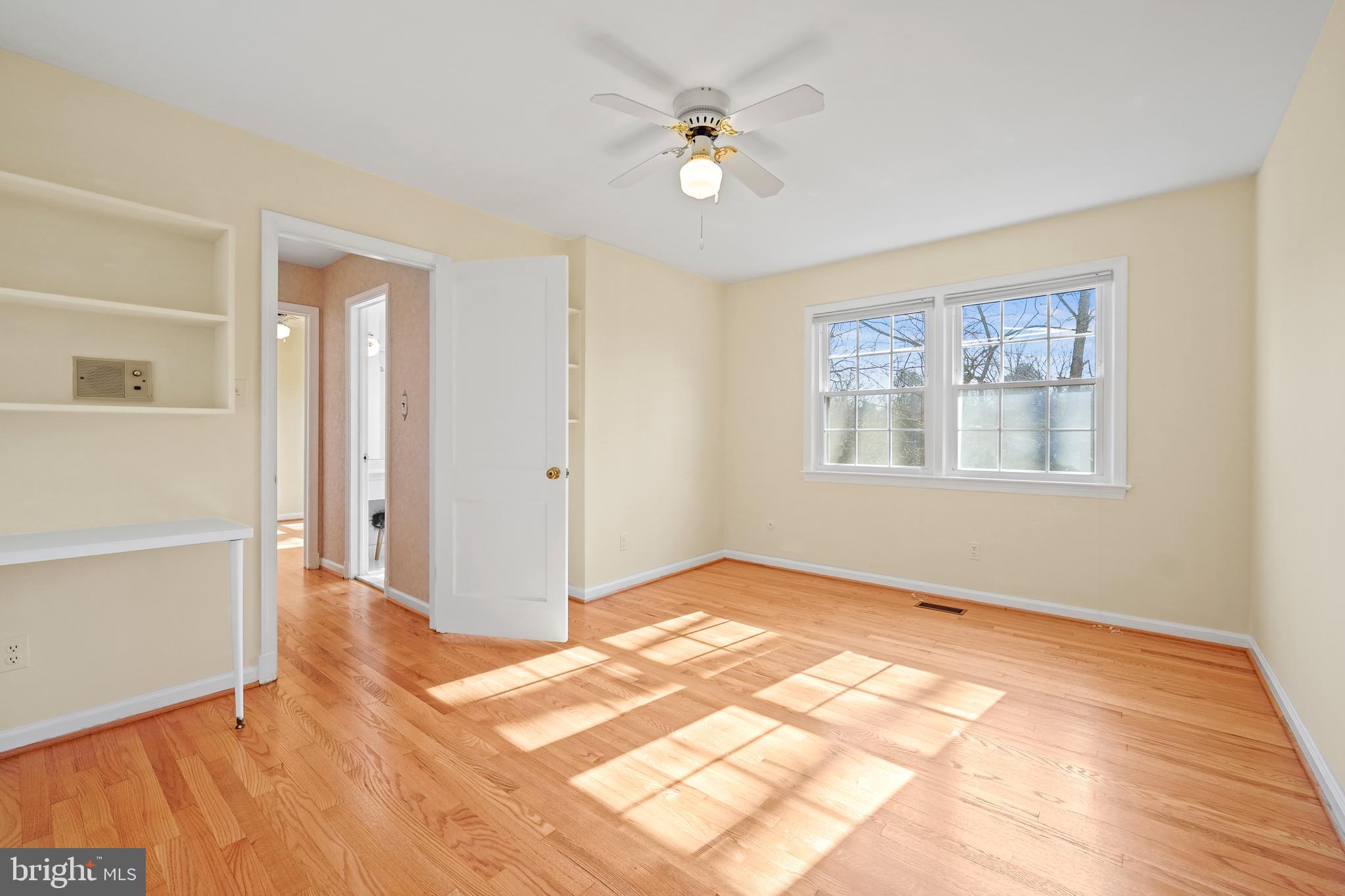 14400 Sandy Ridge Road Silver Spring, MD 20904 - Photo 33 of 62 Top Level Bedroom #2