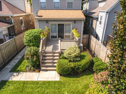 $895,000 | 3619 North Francisco Avenue, Chicago, IL 60618
