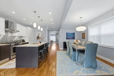 $895,000 | 3619 North Francisco Avenue, Chicago, IL 60618
