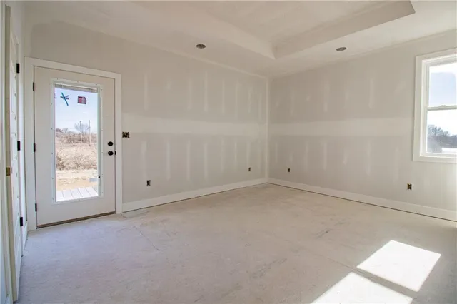 $556,000 | 284 Southwest Business 13 Highway, Warrensburg, MO 64093