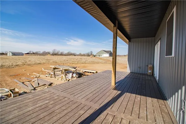 $556,000 | 284 Southwest Business 13 Highway, Warrensburg, MO 64093