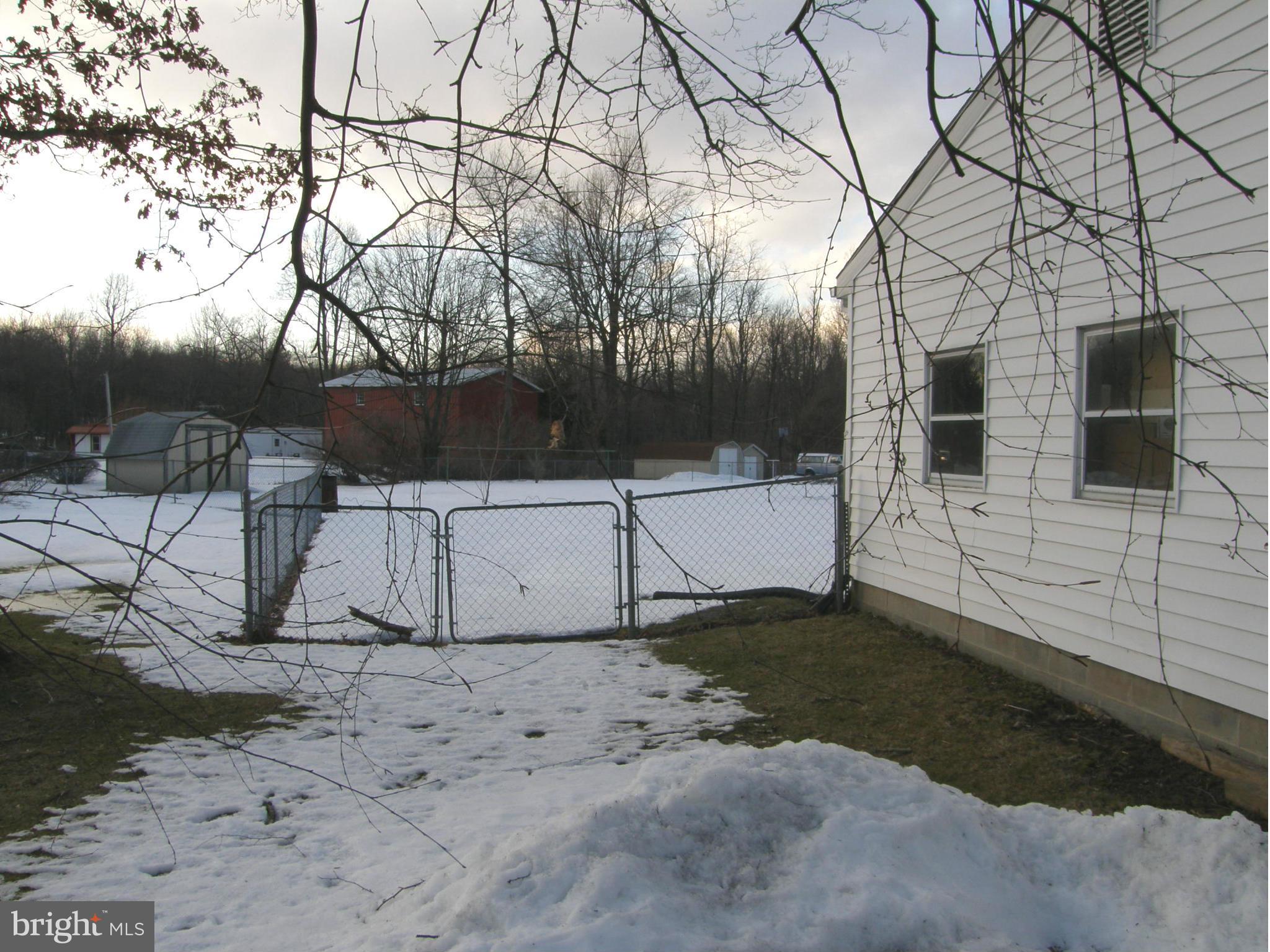 10793 Loop Road Fayetteville, PA 17222 - Photo 17 of 19 Exterior (Rear)