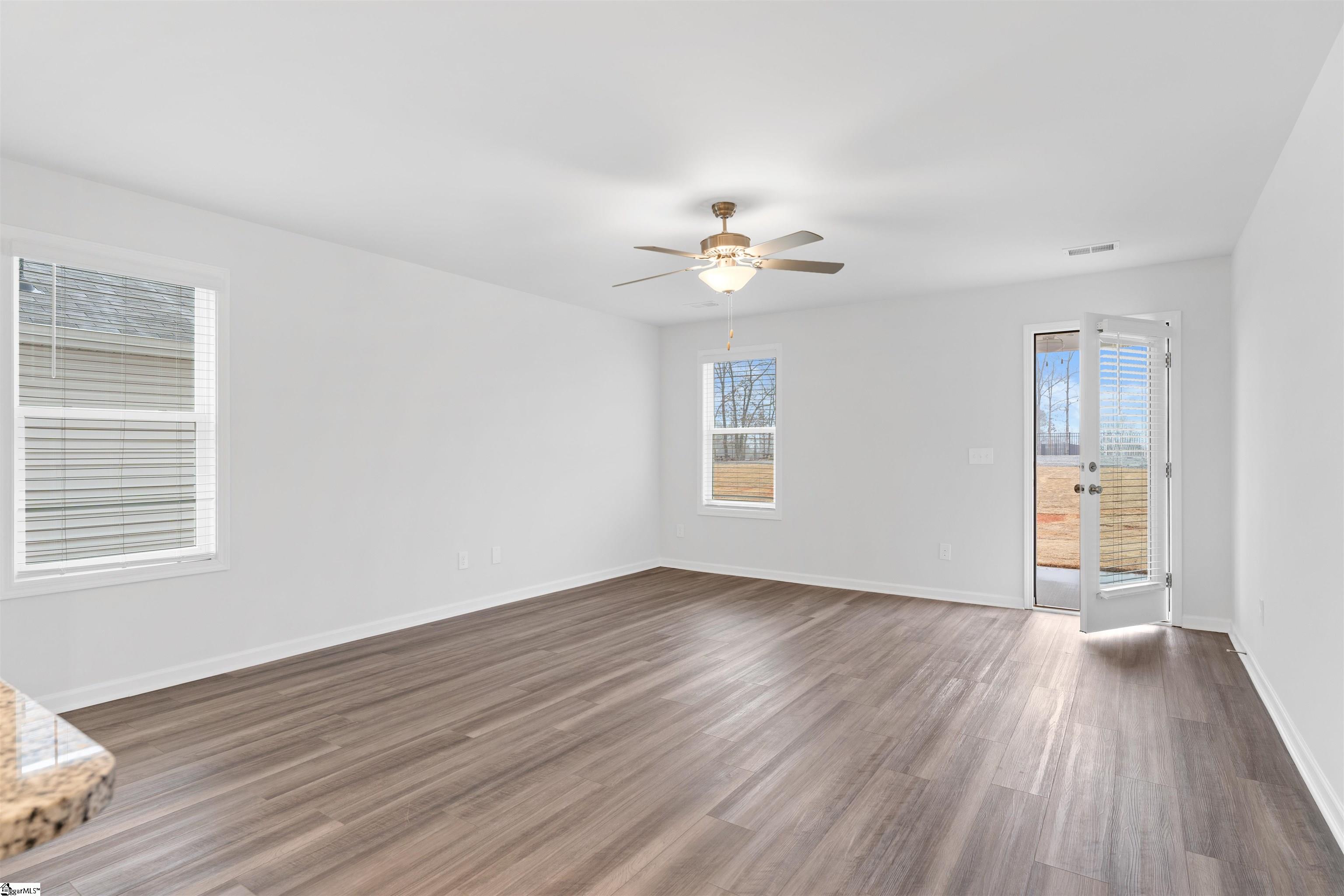 112 West Compass Way Easley, SC 29640 - Photo 13 of 36 Gallery Image 13