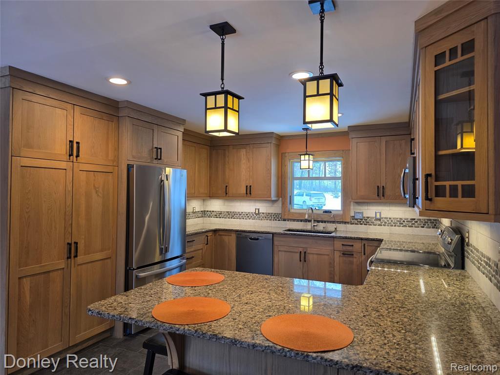 6453 Mack Road Howell, MI 48855 - Photo 12 of 46 Gallery Image 12