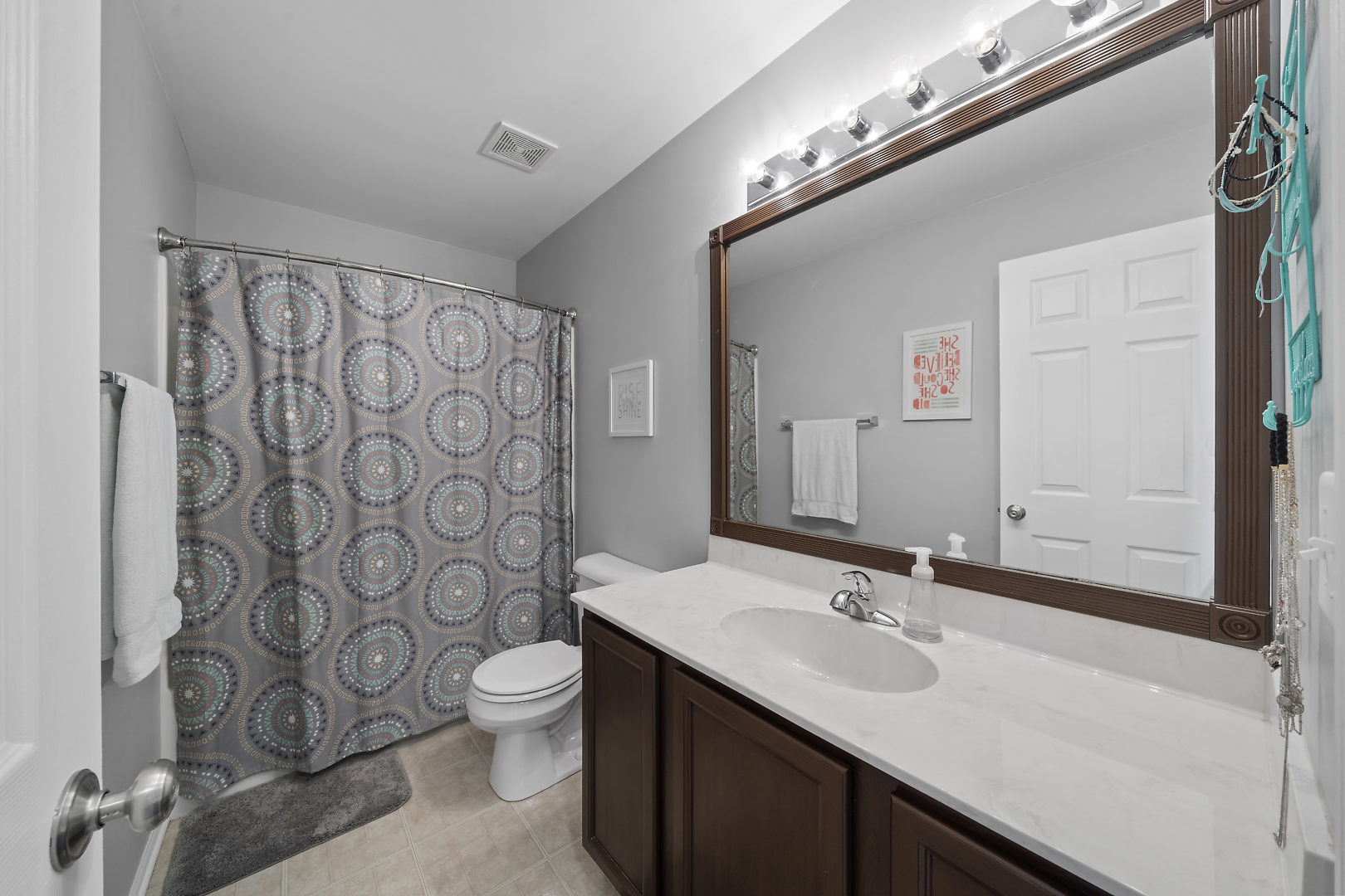 2340 Hudson Circle Aurora, IL 60502 - Photo 16 of 22