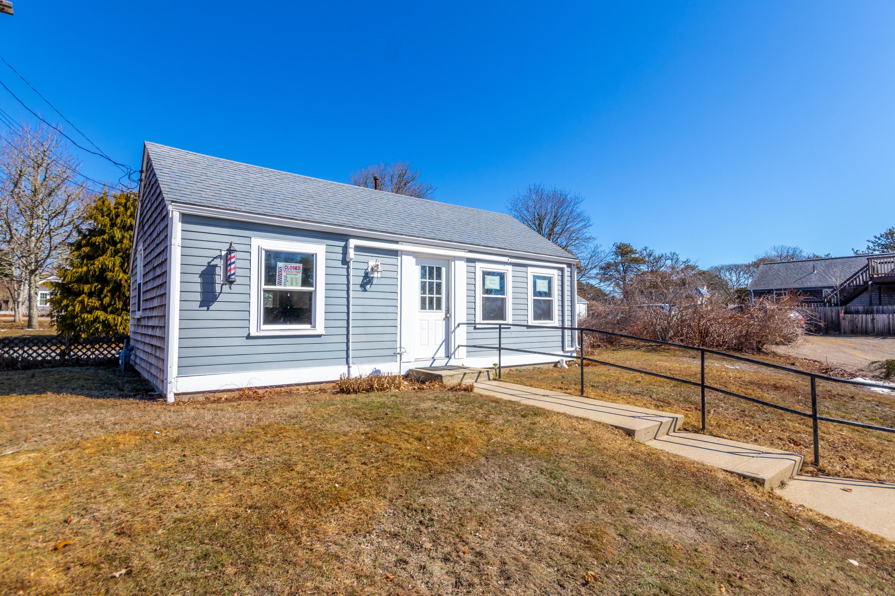 1772 Main Street Chatham, MA 02633 - Photo 2 of 16 1772 Main Street West Chatham-13