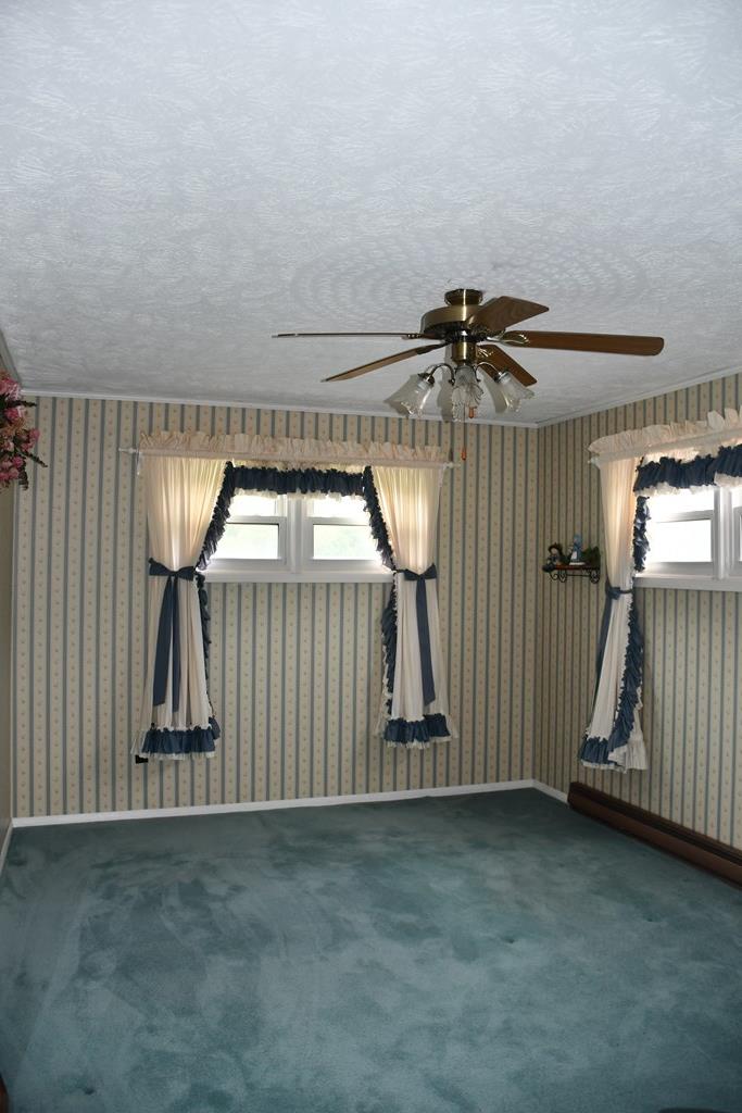 3253 Kents Ridge Road Honaker, VA 24260 - Photo 24 of 35 Gallery Image 24