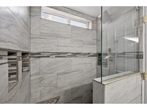 $575,000 | 804 Northeast Providence Drive, Bend, OR 97701