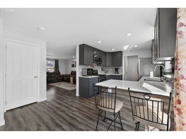 $575,000 | 804 Northeast Providence Drive, Bend, OR 97701