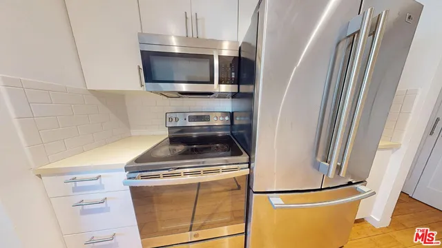 $2,495 | 525 North Sycamore Avenue, Unit 411, Los Angeles, CA 90036