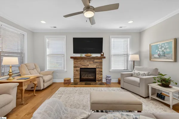 $524,900 | 305 Gantry Court, Greenville, SC 29615
