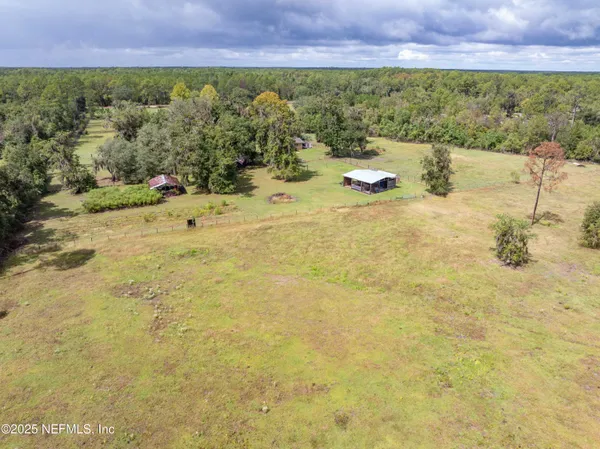 $492,500 | 17411 County Road 1471, Waldo, FL 32694
