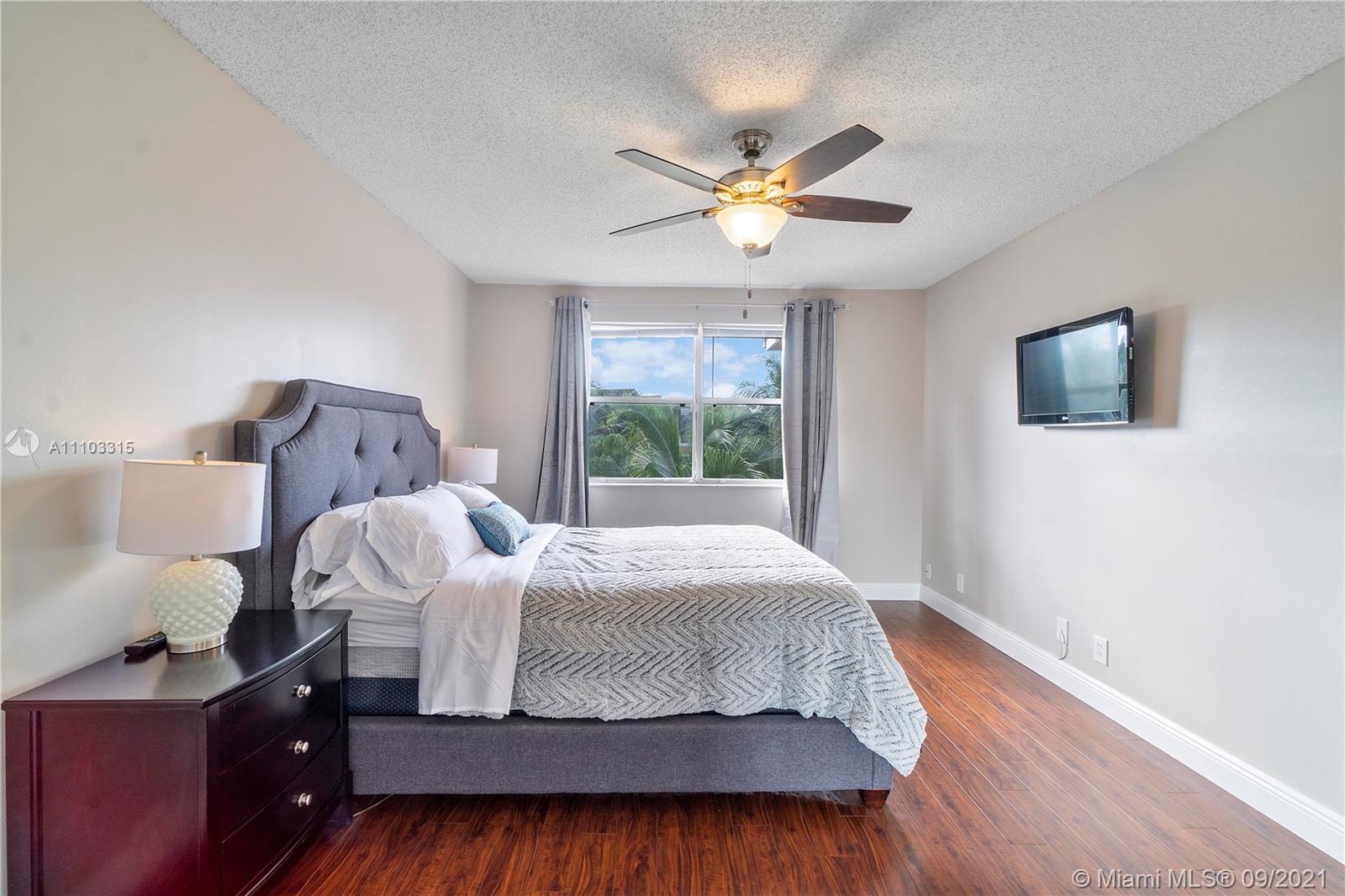 8901 Wiles Road, Unit 304 Coral Springs, FL 33067 - Photo 8 of 36 Gallery Image 8