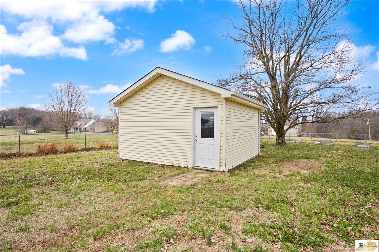 909 Dripping Springs Road Glasgow, KY 42141 - Photo 27 of 78 Gallery Image 27