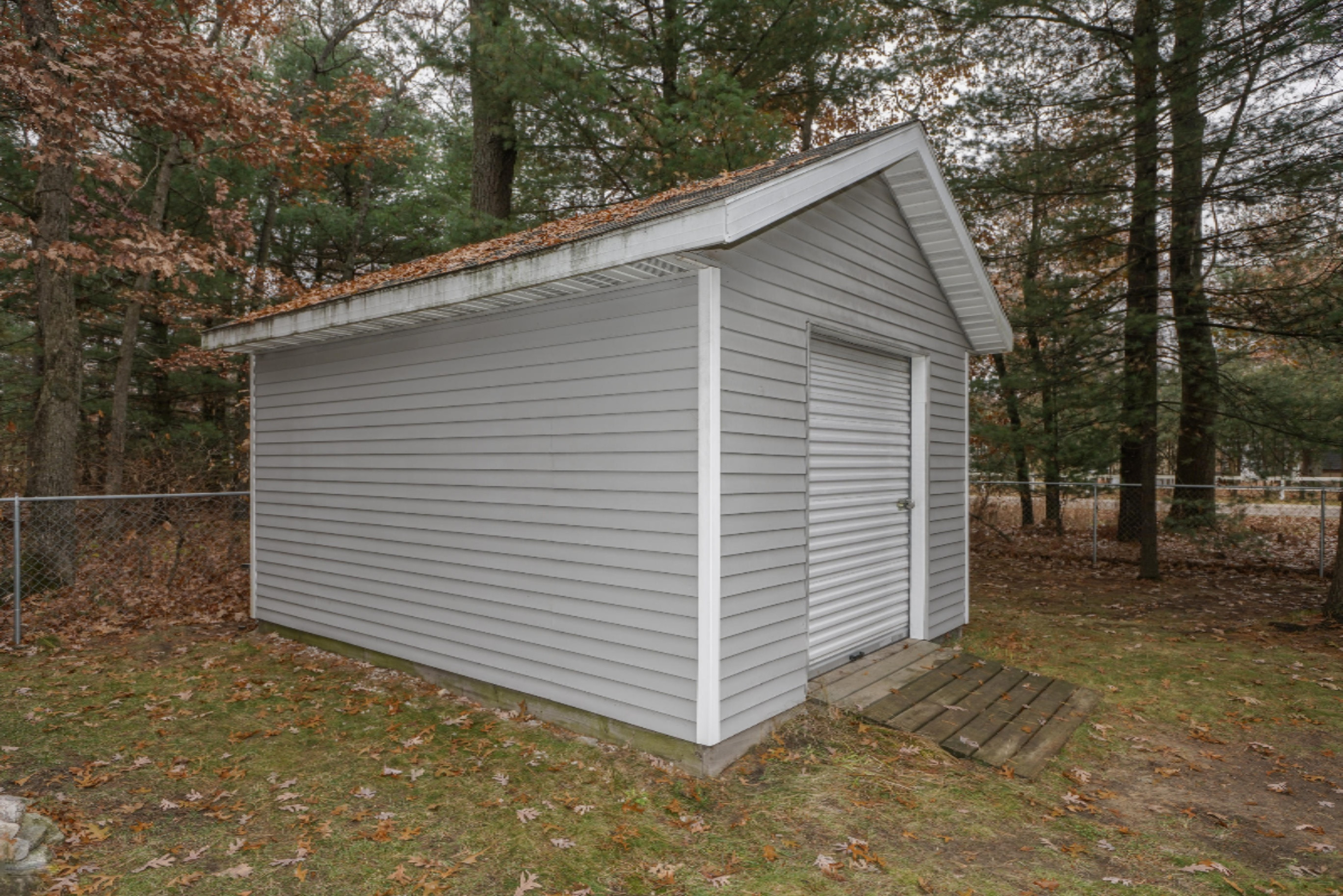 4656 Pine Hollow Road Muskegon, MI 49442 - Photo 7 of 36 7