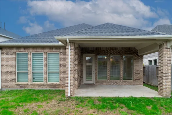 $2,800 | 31410 Golden Cliffs Lane, Fulshear, TX 77441