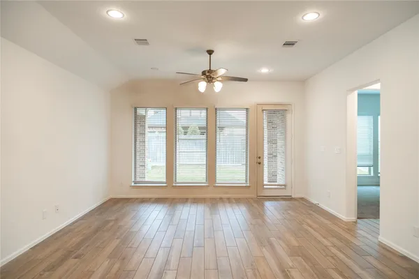 $2,800 | 31410 Golden Cliffs Lane, Fulshear, TX 77441