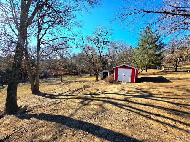 $299,900 | 481 Family Road, St. Clair, MO 63077