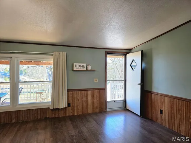 $299,900 | 481 Family Road, St. Clair, MO 63077