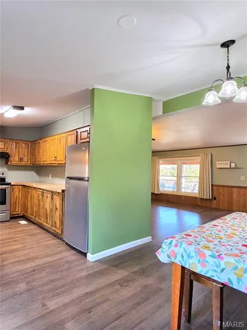 $299,900 | 481 Family Road, St. Clair, MO 63077