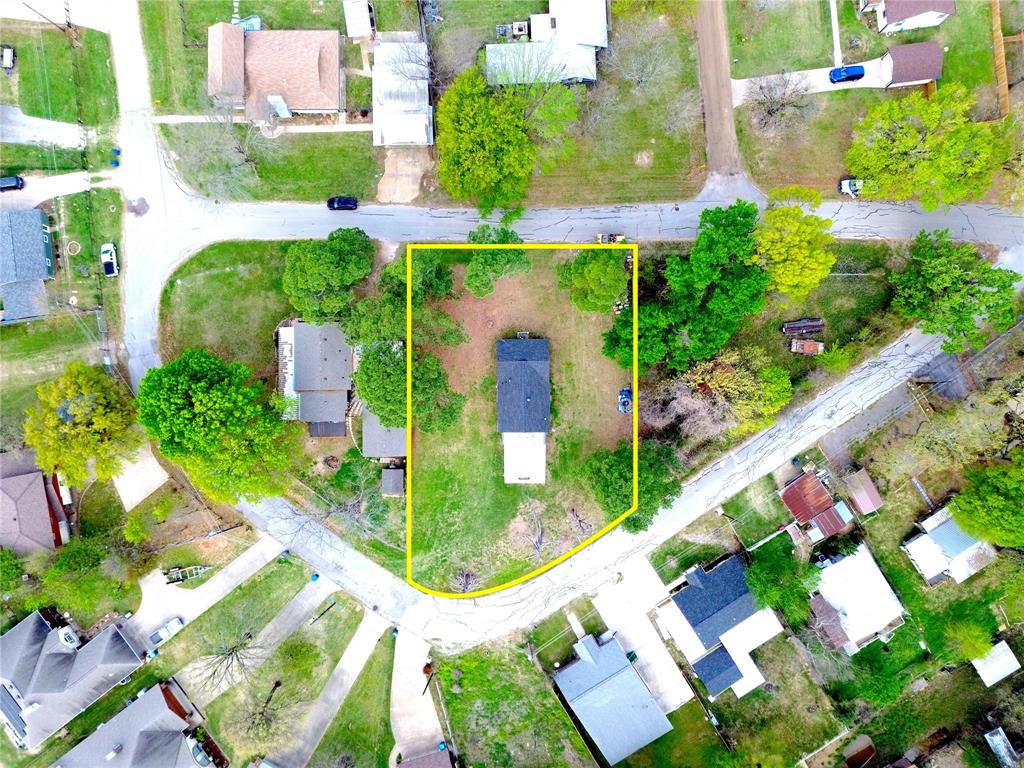 191 Harmon Road Gun Barrel City, TX 75156 - Photo 27 of 28 an aerial view of a house with a garden