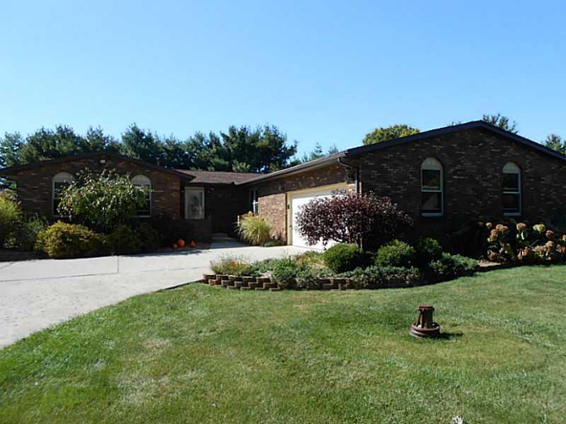 2245 Leon Lane Springfield, OH 45502 - Photo 1 of 25 Gallery Image 1