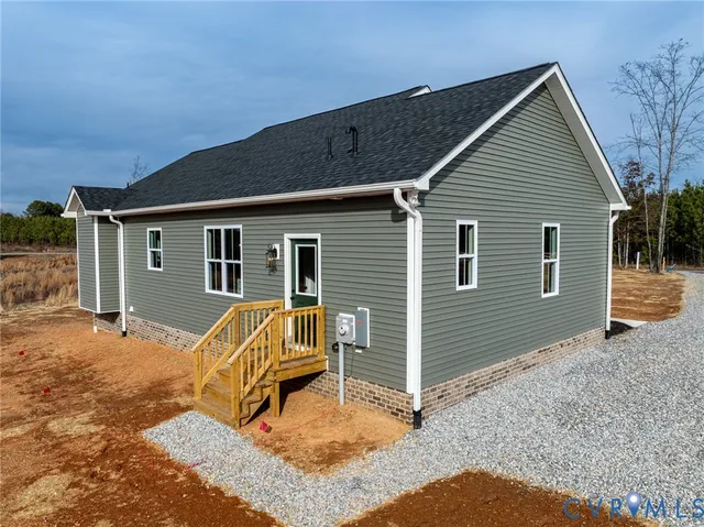 $339,900 | 2535 Sharps Creek Road, Scottsville, VA 24590