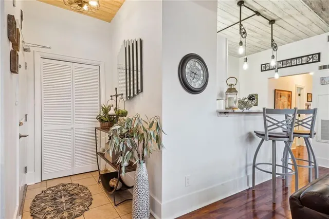 $3,100 | 333 Julia Street, Unit 402, New Orleans, LA 70130