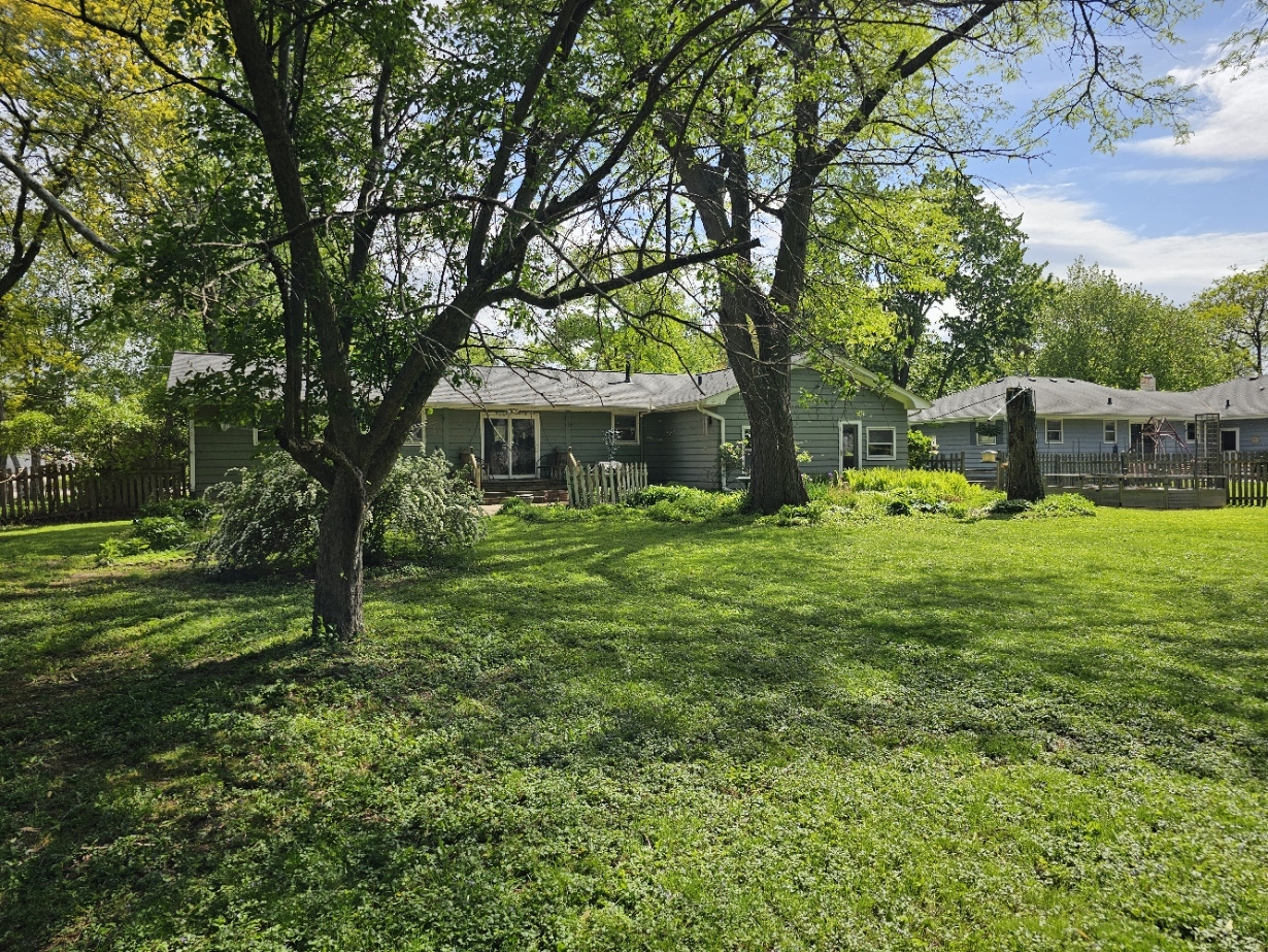 813 Considine Road Geneva, IL 60134 - Photo 8 of 67
