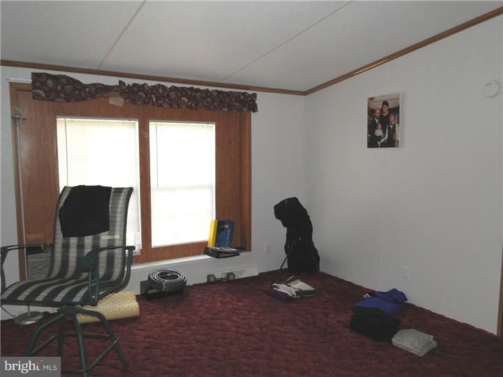 1121 Shelbourne Road Reading, PA 19606 - Photo 3 of 12 Living Room