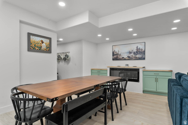 500 North 516th Street West, Unit 19 Mapleton, UT 84664 - Photo 23 of 41 Lower-level dining and living area with a comfortable, independent feel.