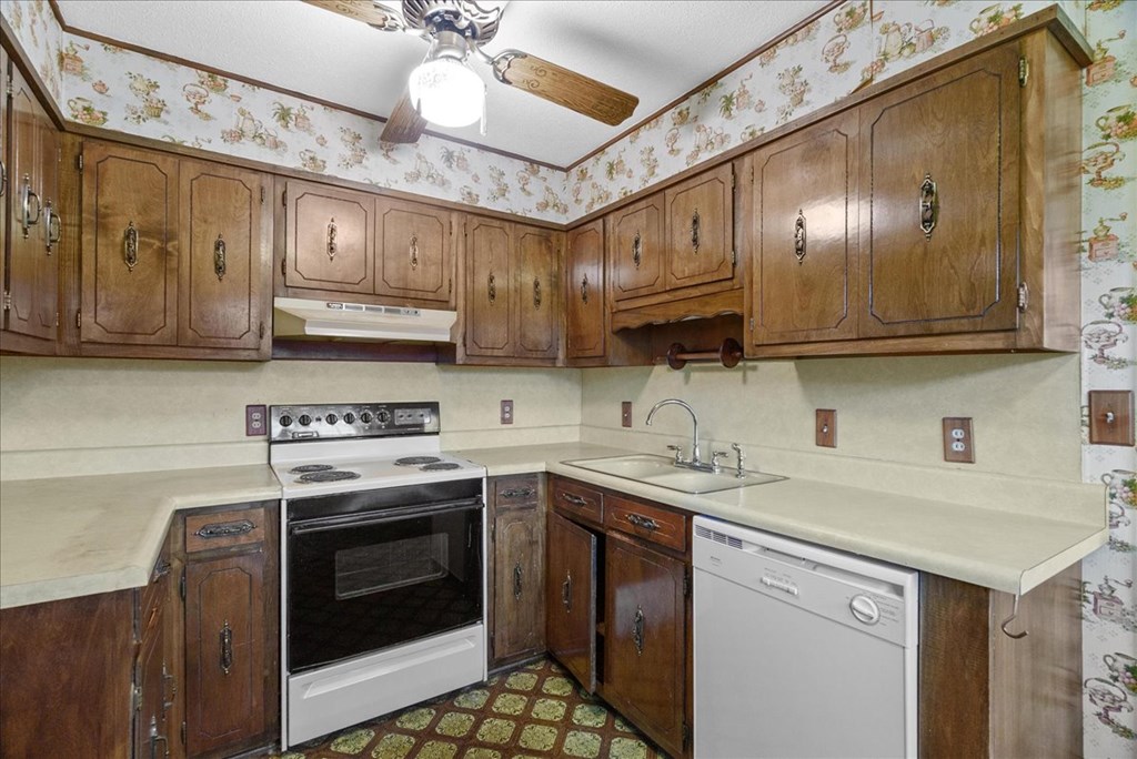 557 Sam Love Road Rocky Face, GA 30740 - Photo 13 of 40 Gallery Image 13
