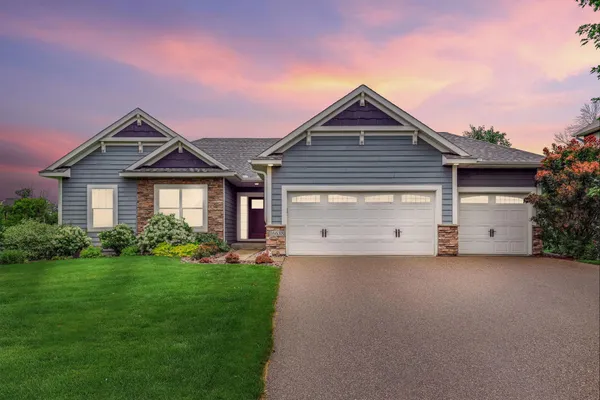 $625,000 | 16638 Markley Lake Drive Southeast, Prior Lake, MN 55372